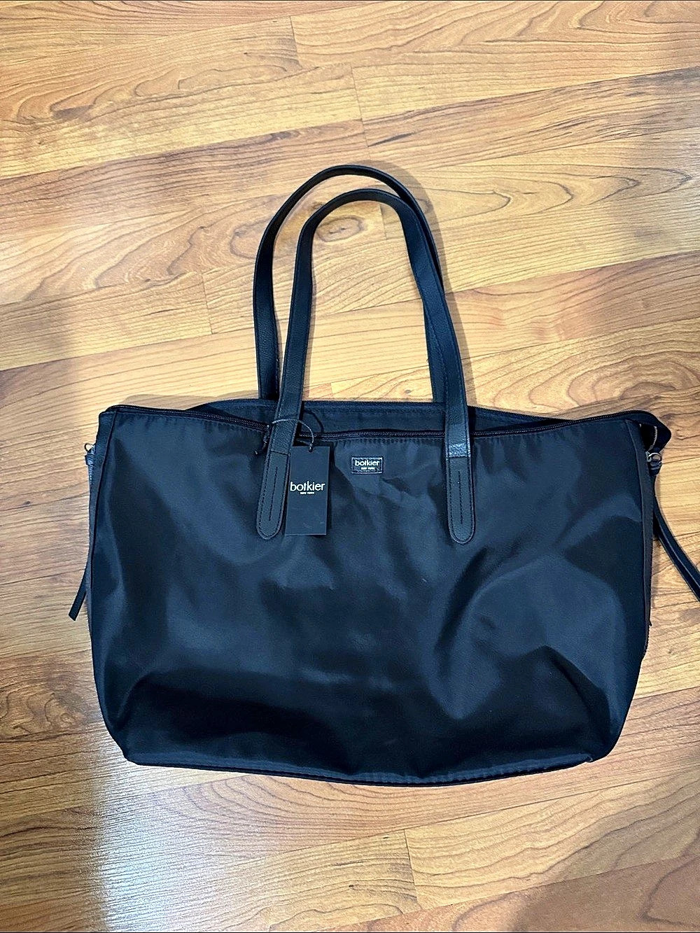 Tosca Tote Bag in Black Like New